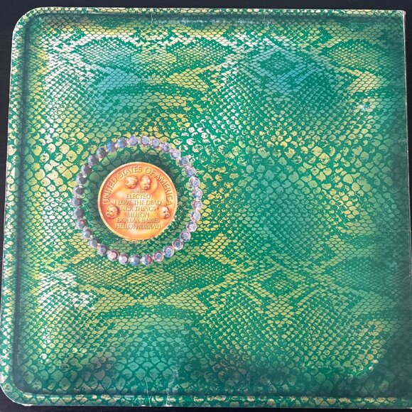 Alice Cooper Billion Doller Babies LP 1973 Gate Fold Vinyl With Insert - Picture 1 of 4